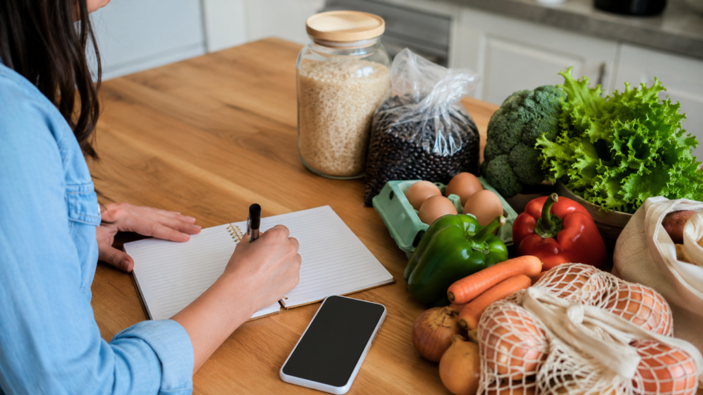 How to Save Money on Groceries in 2026: Simple Tips That Actually Work 3 How to Save Money on Groceries in 2026: Simple Tips That Actually Work